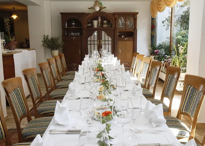 Hotel Neumayr 3*